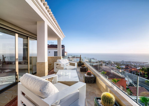 Na predaj výnimočná vila v srdci Tenerife-San Eugénio, 690m2