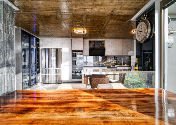 Na predaj výnimočná vila v srdci Tenerife-San Eugénio, 690m2