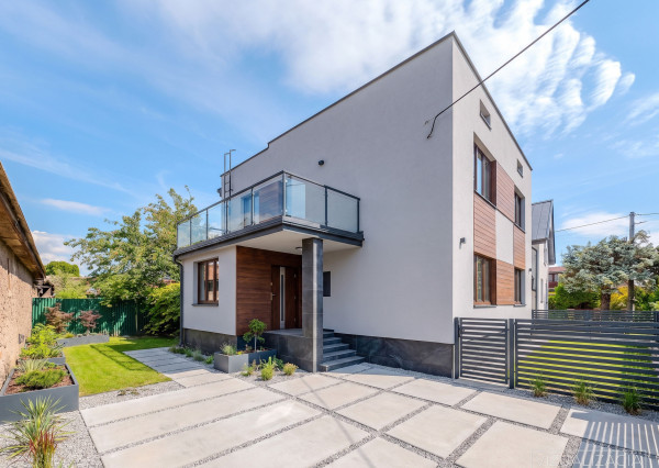 Priestranný 4-izbový dom s pozemkom 808 m² Košice – Krásna