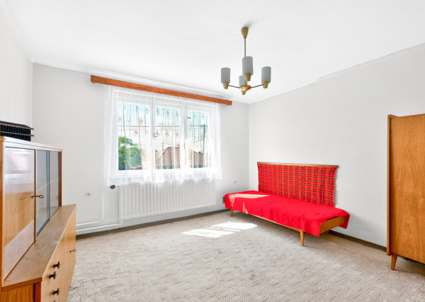 Priestranný 4-izbový dom s pozemkom 808 m² Košice – Krásna