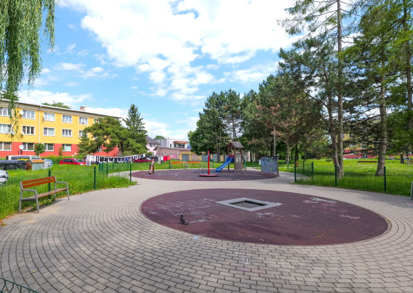 Výnimočný 2,5-izbový tehlový byt pri univerzite v Prešove!
