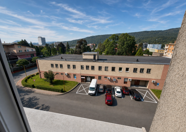NA PREDAJ: 2-izbový byt s potenciálom v centre Svidníka
