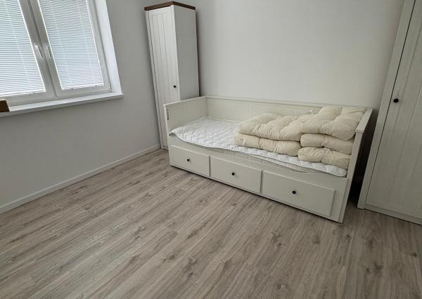 NA PRENÁJOM! 3-izbový byt s balkónom v obci Potônske Lúky