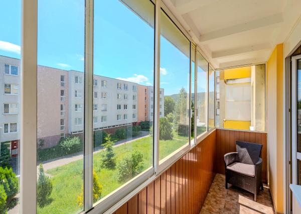 Veľký 5-izbový byt 96 m², Tematínska, Nové mesto nad Váhom