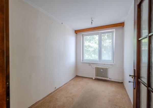 Veľký 5-izbový byt 96 m², Tematínska, Nové mesto nad Váhom