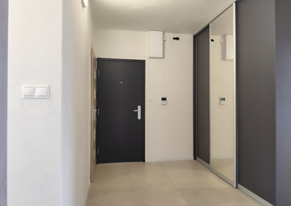 Moderný svetlý 2i byt s potenciálom na 3i byt centrum Púchov
