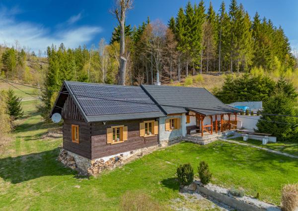 Na predaj tradičná zrekonštruk chalupa - Čadca Raková, 763m2