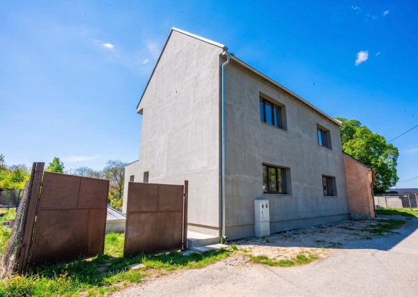 Výnimočný rodinný dom na pozemku 470 m² | Dolné Srnie