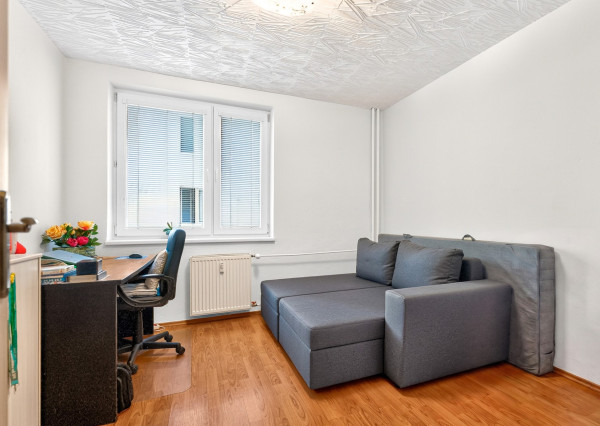 🏡 Zrekonštruovaný 4i byt | SNP, Stará Turá | 89 m² |