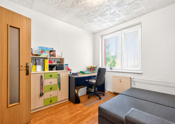 🏡 Zrekonštruovaný 4i byt | SNP, Stará Turá | 89 m² |