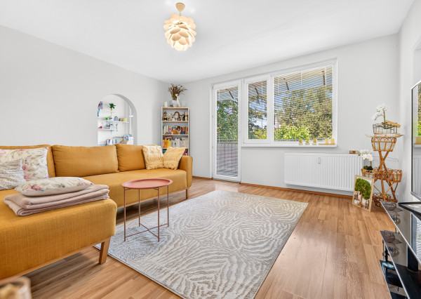 🏡 Zrekonštruovaný 4i byt | SNP, Stará Turá | 89 m² |