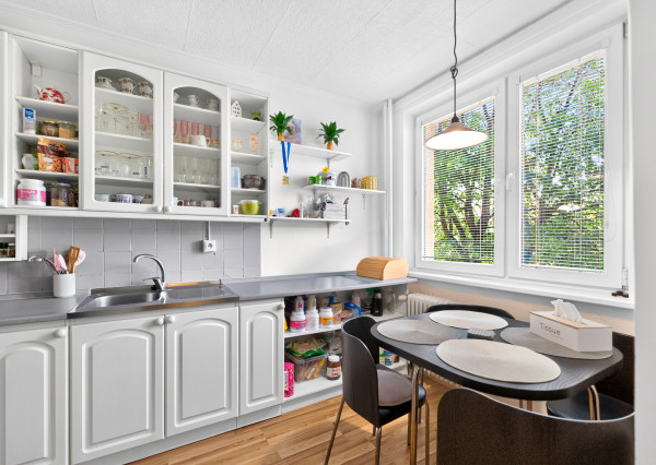 🏡 Zrekonštruovaný 4i byt | SNP, Stará Turá | 89 m² |