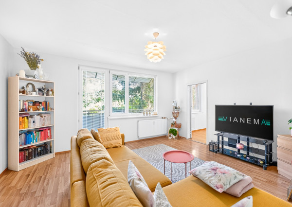 🏡 Zrekonštruovaný 4i byt | SNP, Stará Turá | 89 m² |