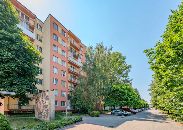 🏡 Zrekonštruovaný 4i byt | SNP, Stará Turá | 89 m² |