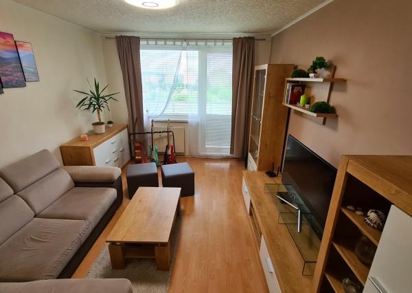 NA PRENÁJOM! FOR RENT!  2 izbový byt, Považská ulica Košice