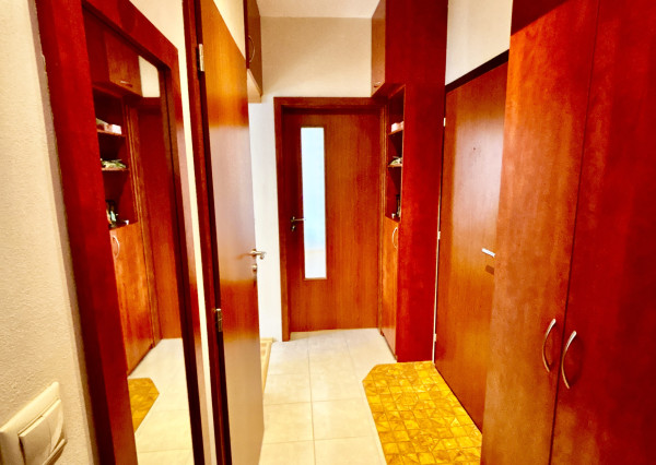 Predaj 2 izbový byt, rekonštrukcia, priestranné izby, Košice