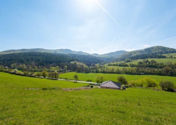 Veľký slnečný pozemok, 1.000m2, Prečín, PB