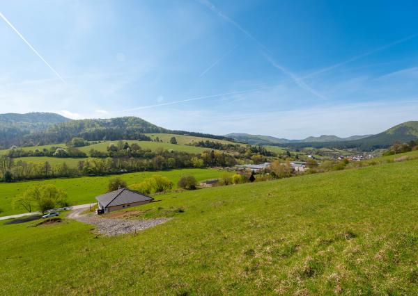 Veľký slnečný pozemok, 1.000m2, Prečín, PB