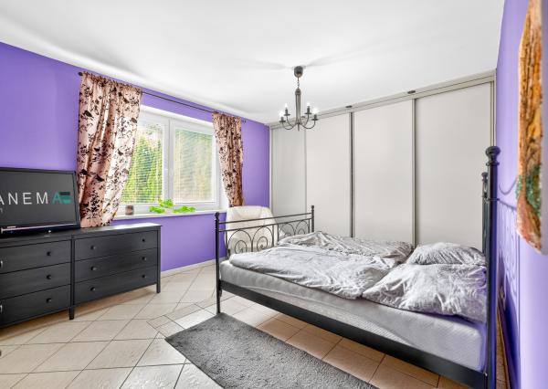 Očarujúca rodinná vila s bazénom, 6 izieb, Zamarovce, TN