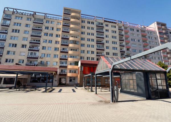 Na predaj zrekonštruovaný 1-izbový byt, Karlová Ves