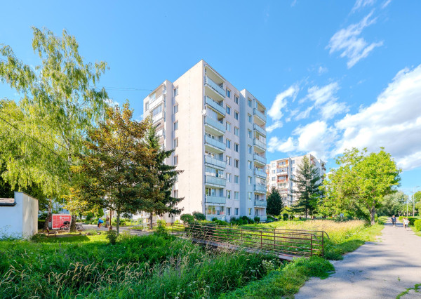 Zrekonštuovaný a priestranný 3-izbový byt, Beluša, 68m2