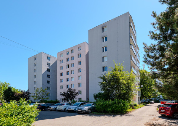 Zrekonštuovaný a priestranný 3-izbový byt, Beluša, 68m2
