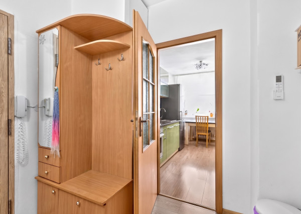 Zrekonštuovaný a priestranný 3-izbový byt, Beluša, 68m2