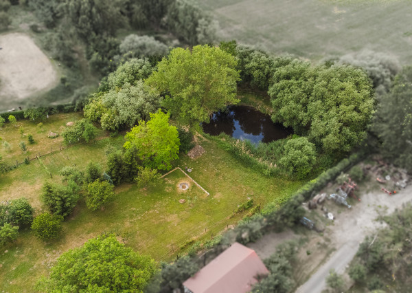 Priestranný slnečný pozemok s vlastným jazerom – Maďarsko