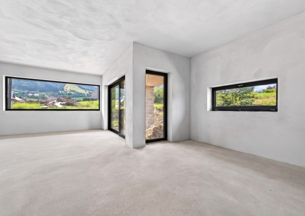 Na predaj 4i holodom Dolná Tižina, garáž 33m2,pozemok 2970m2