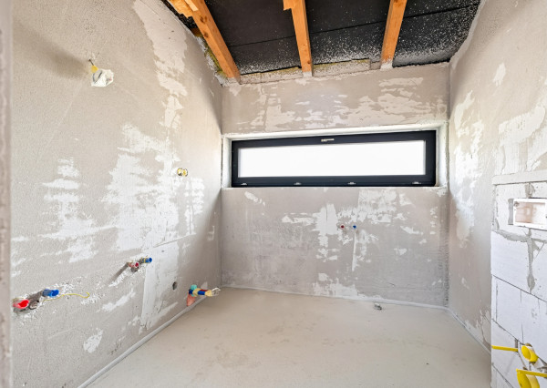 Na predaj 4i holodom Dolná Tižina, garáž 33m2,pozemok 2970m2
