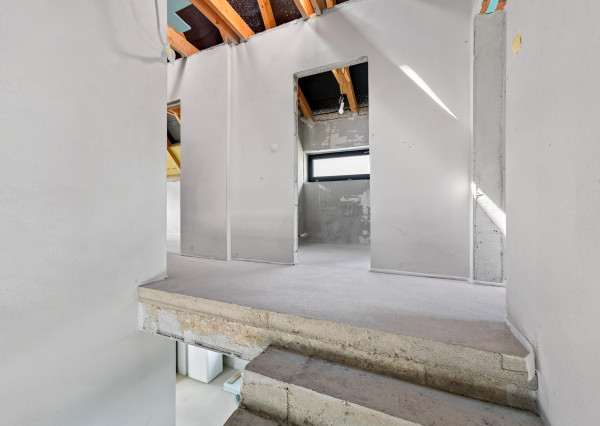 Na predaj 4i holodom Dolná Tižina, garáž 33m2,pozemok 2970m2