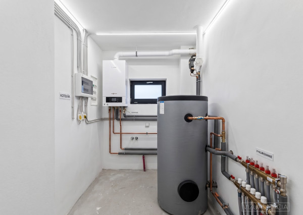 Na predaj 4i holodom Dolná Tižina, garáž 33m2,pozemok 2970m2