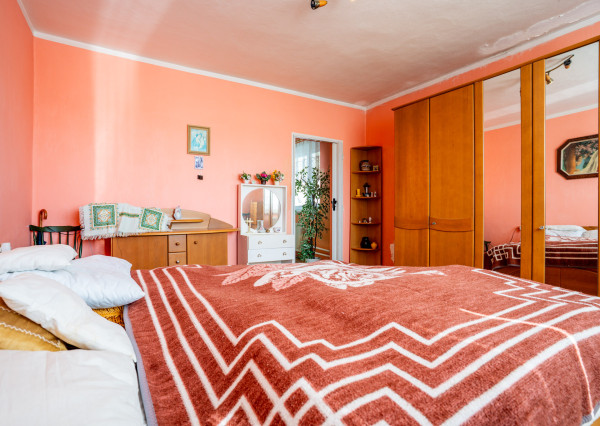 Priestranný 4-izbový Rodinný dom,480m2,Horenická Hôrka