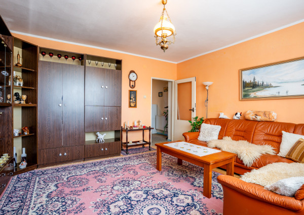 Priestranný 4-izbový Rodinný dom,480m2,Horenická Hôrka