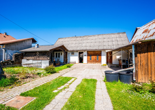 Priestranný 4-izbový Rodinný dom,480m2,Horenická Hôrka