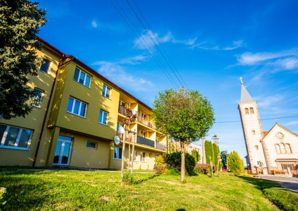 Na predaj 3-izbový zrekonštruovaný byt, Vlčkovce, Trnava