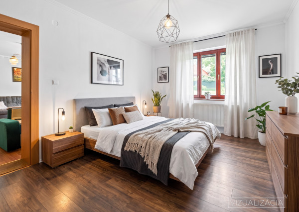 Rozsiahly rodinný dom s garážou + útulný apartmán Gelnica 🏡