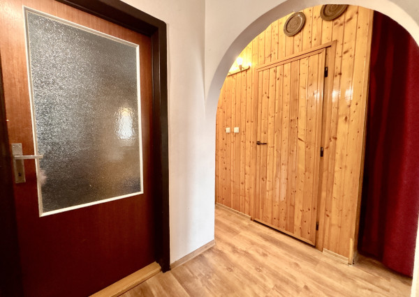 Na predaj 2 izbový byt s loggiou, 55,5m2, Bernolákova, Košice