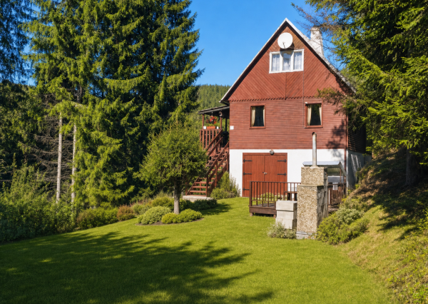 Na predaj krásna CHATA, KLOKOČOV PRI TURZOVKE, BESKYDY,476m2