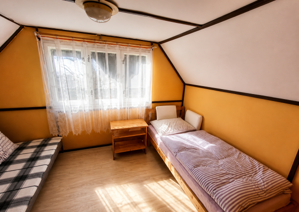 Na predaj krásna CHATA, KLOKOČOV PRI TURZOVKE, BESKYDY,476m2