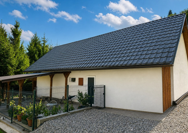 Dom na samote obklopený lesom - Horná Súča, okres Trenčín