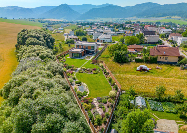 Na predaj stavebný pozemok 4 598 m² – Višňové pri Žiline