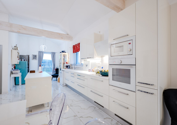Na predaj jedinečná 4i novostavba Tužina, Prievidza, 1275m2