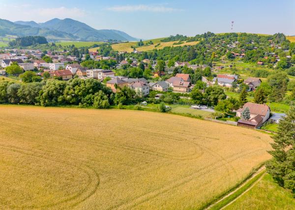 Na predaj veľký pozemok 5 239m² - Višňové pri Žiline