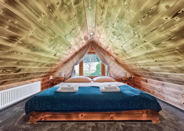 Na predaj rodinný dom Vychylovka / Apartmánový dom, 1023m2