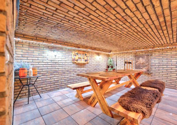 Na predaj rodinný dom Vychylovka / Apartmánový dom, 1023m2