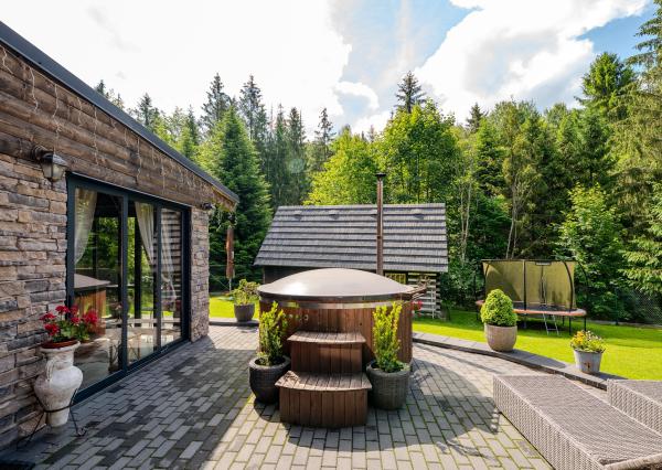 Na predaj rodinný dom Vychylovka / Apartmánový dom, 1023m2