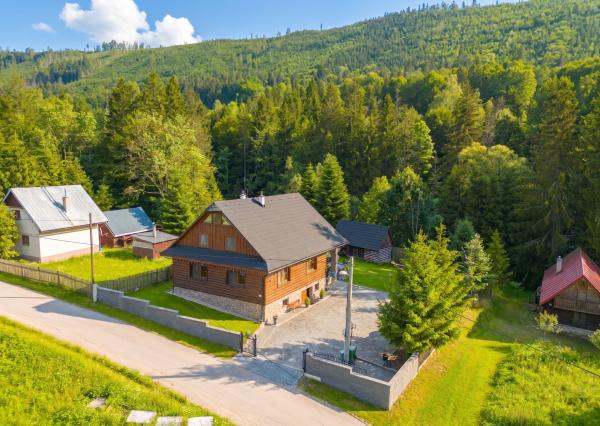 Na predaj rodinný dom Vychylovka / Apartmánový dom, 1023m2