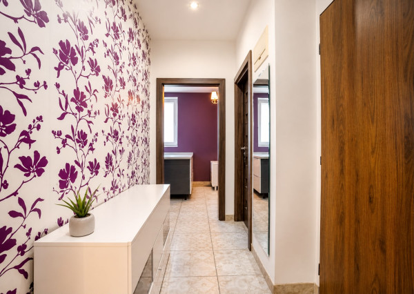 Priestranný 3i byt, Sihoť Trenčín | 84 m² | Výhľad na hrad