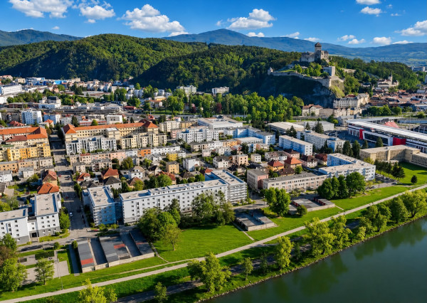 Priestranný 3i byt, Sihoť Trenčín | 84 m² | Výhľad na hrad